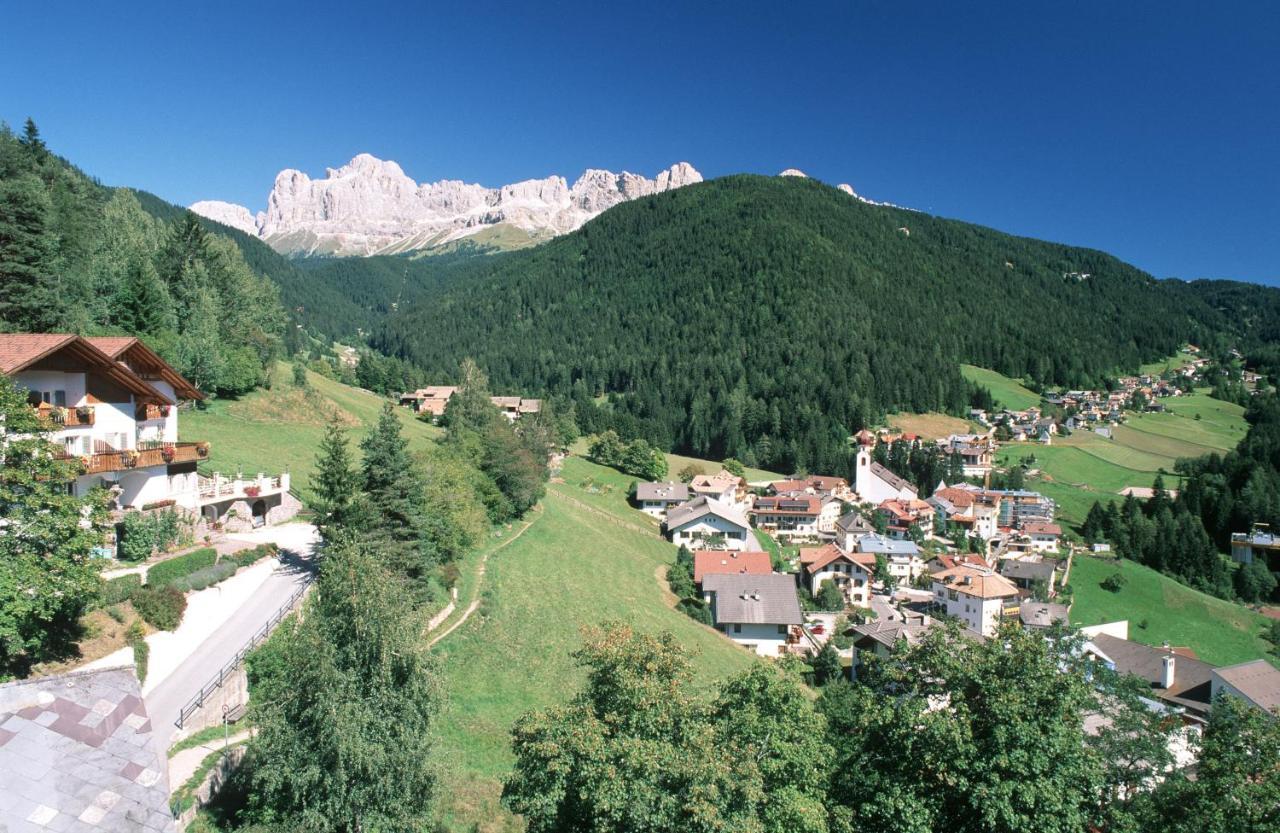 Hotel Berghaus Rosengarten Nova Levante Exteriör bild