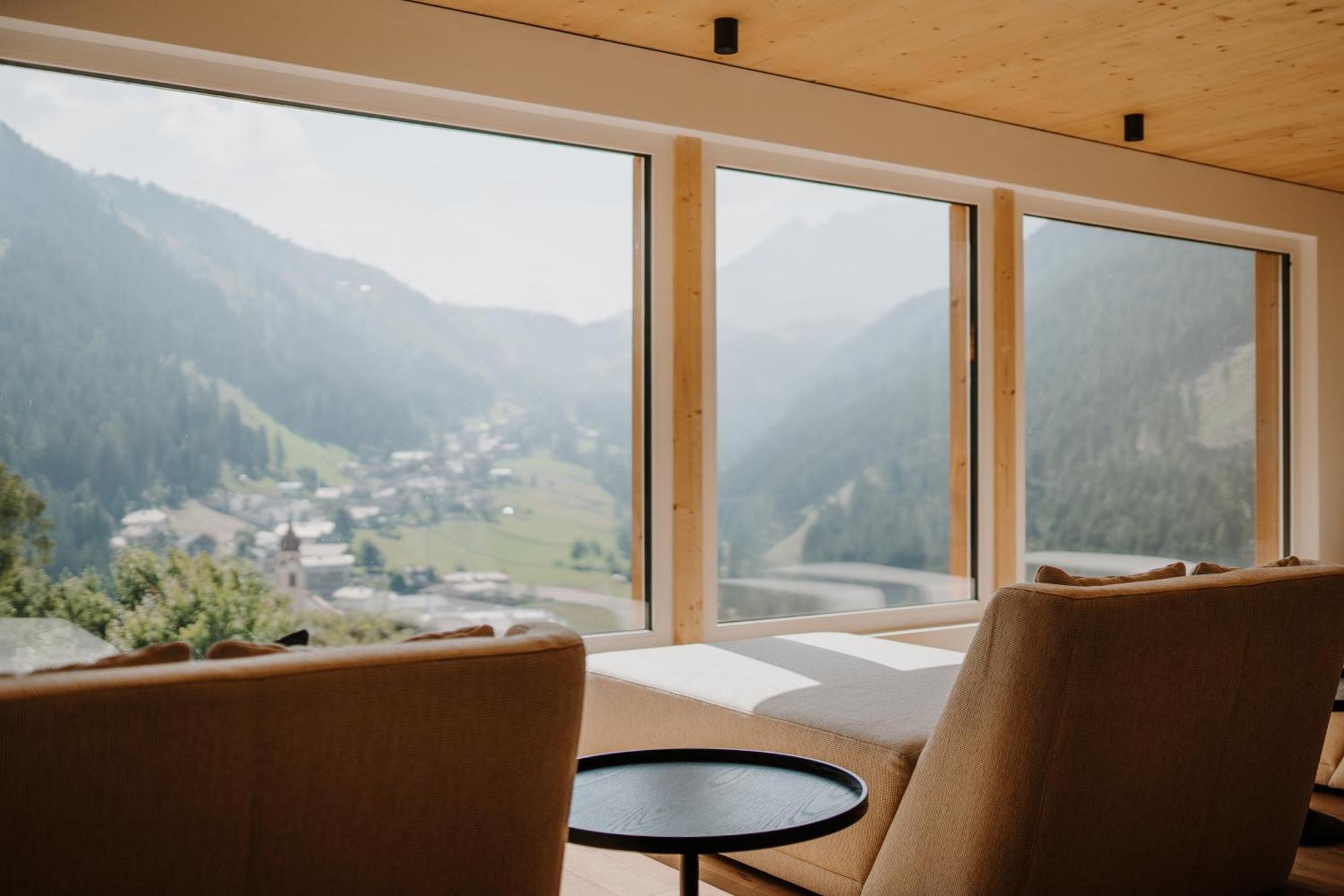 Hotel Berghaus Rosengarten Nova Levante Exteriör bild